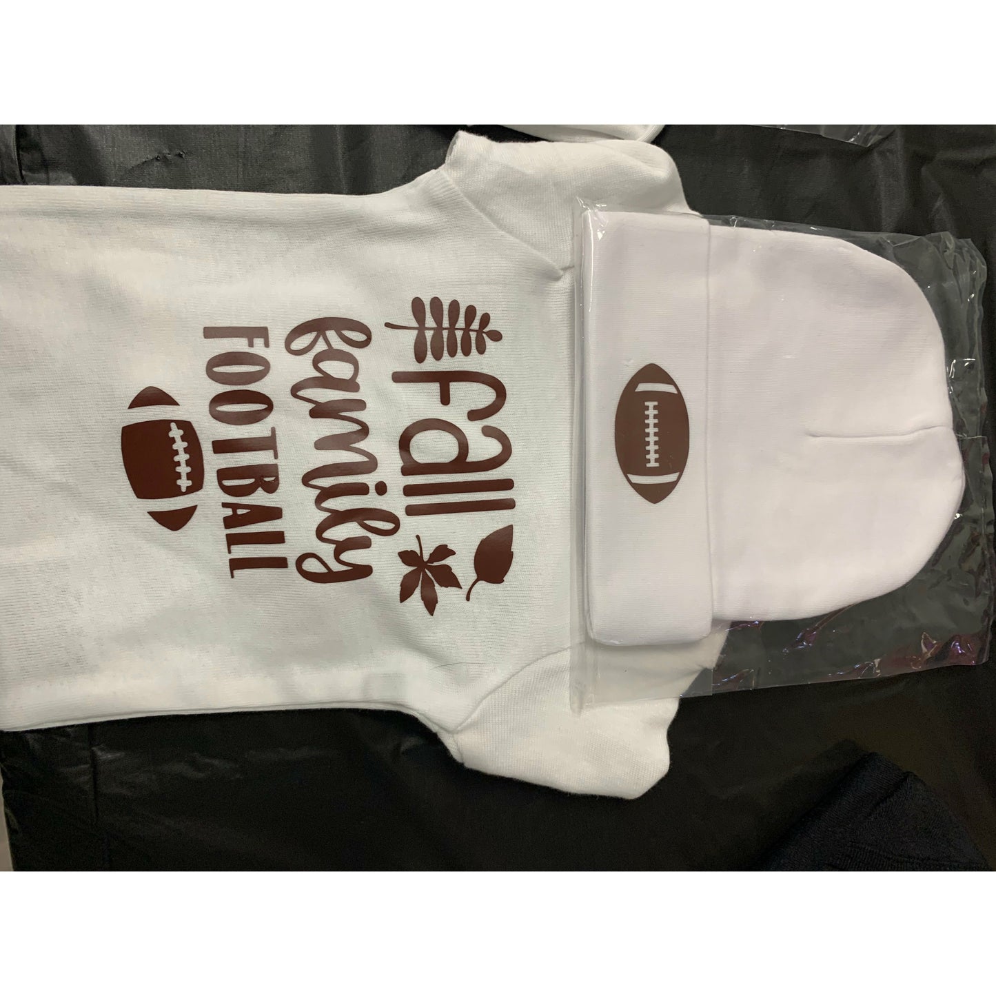 Long sleeve mitt onesie